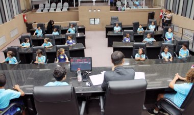 Contagem ganha mais um aliado na educação política dos estudantes