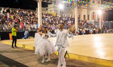 Léo Magalhães e Rionegro & Solimões são os destaques do fim de semana do Arraial