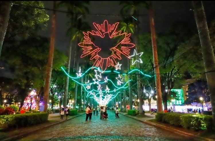 Governo de Minas anuncia Réveillon inédito e gratuito na Praça da Liberdade, em BH