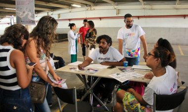 Prefeitura de Contagem encaminha às empresas mais de mil jovens em busca de emprego