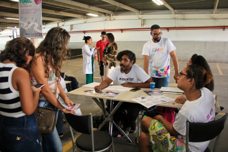 Prefeitura de Contagem encaminha às empresas mais de mil jovens em busca de emprego