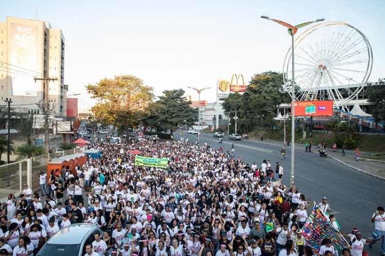 Marcha Para Jesus reúne cerca de 8.000 pessoas em Contagem